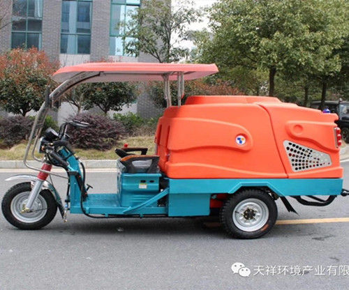 环卫车